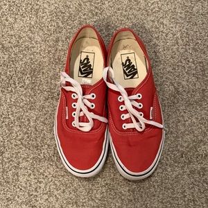 Vans Classic Red Skateboard Shoes Women’s size 71/2; Men’s size 6